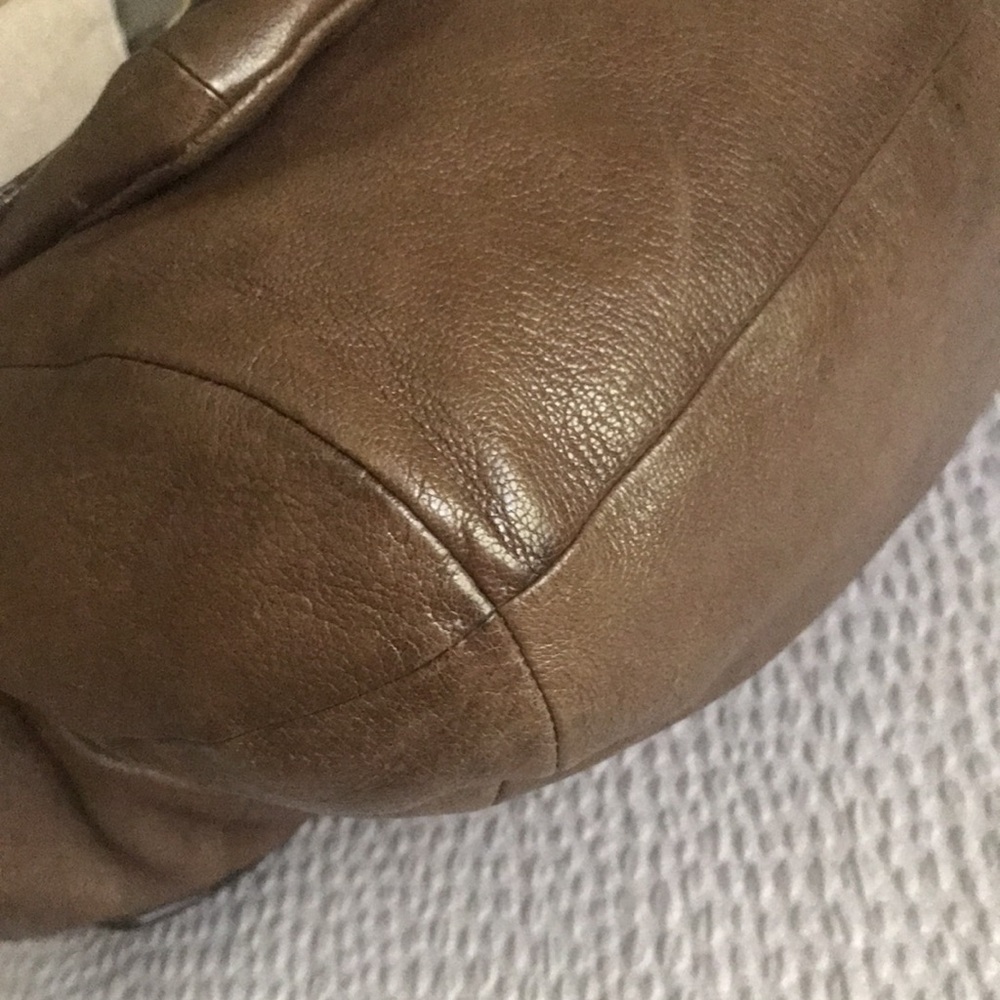 Beautiful unique Coach bag - Picture 10 of 17